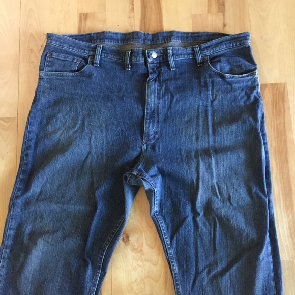 Wrangler Relaxed Fit Plus Size Brown Tint Jeans - Picture 2 of 8